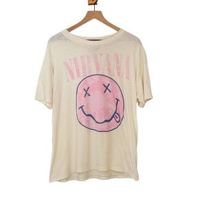 American Eagle Womans Size XS Cream AE Band Tee Nirvana Graphic Short Sleeve Top